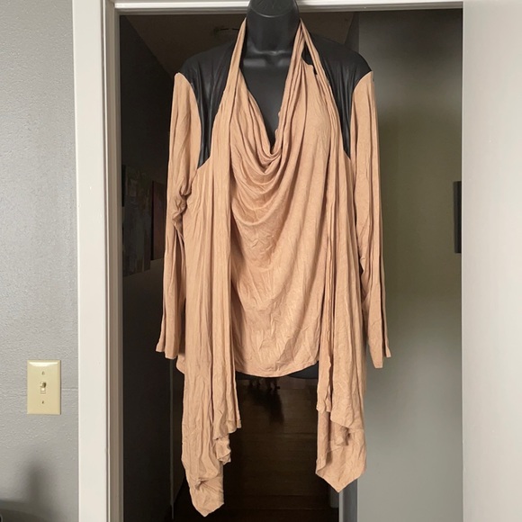 Zac & Rachel Tops - Zac & Rachel 2 piece cardigan and top set 2x